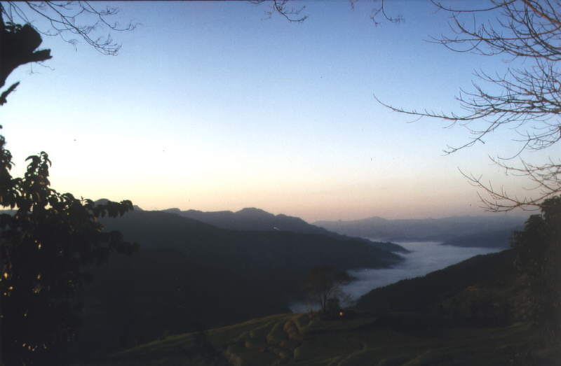 Morgens sind die T&auml;ler h&auml;ufig voll Nebel